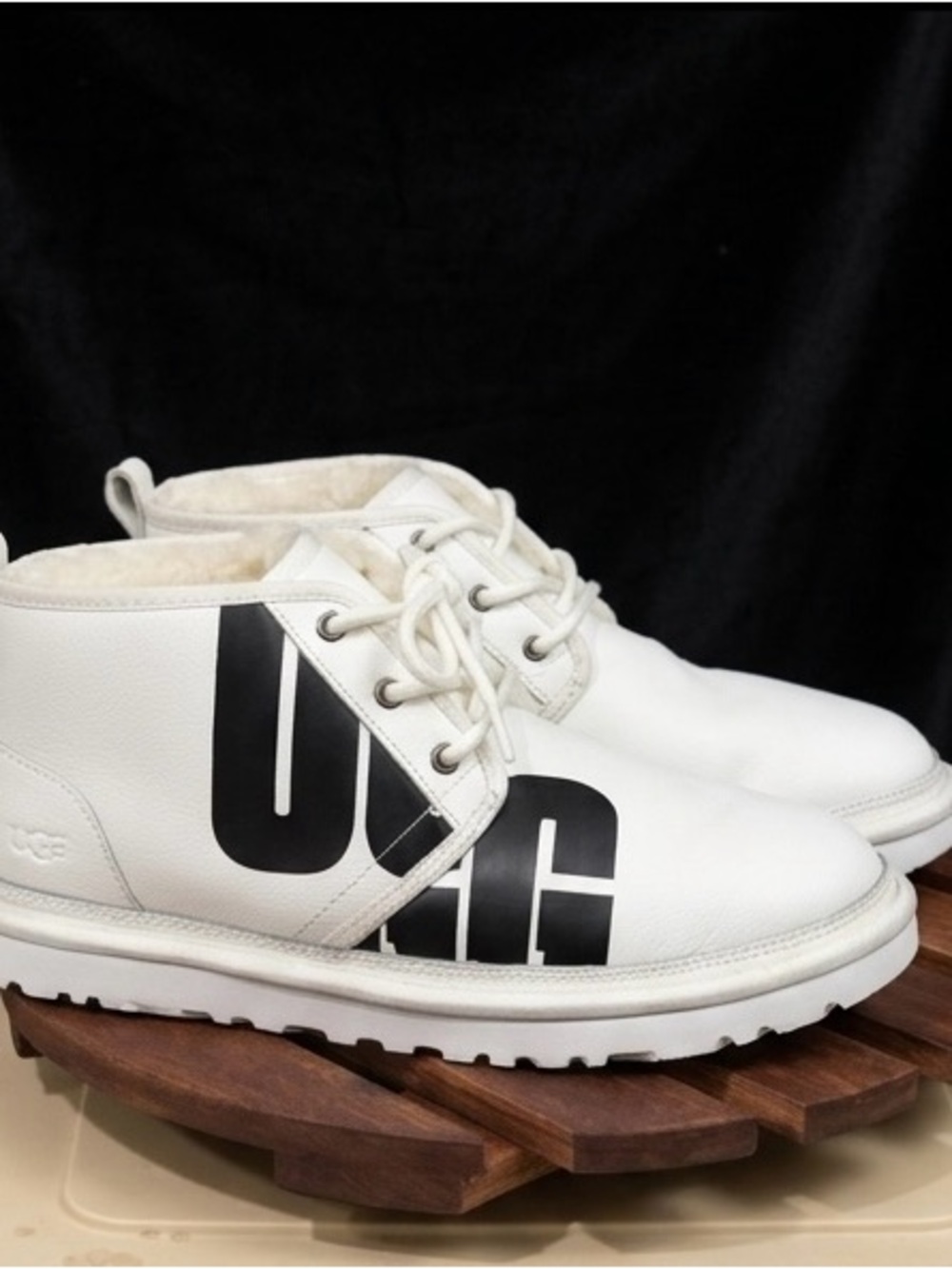 UGG Mens Neumel Chopd